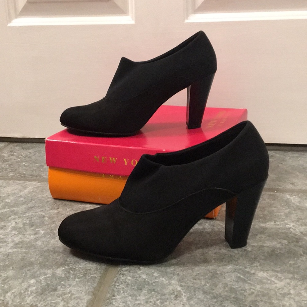 New York Transit Water Repellant Heels